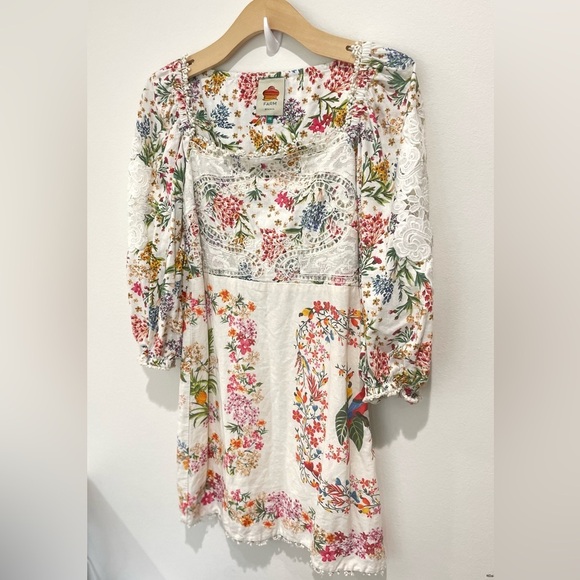 FARM RIO Floral Mini Dress Lace Inset Boho Size XS Cream Linen Blend Bird - Picture 3 of 9